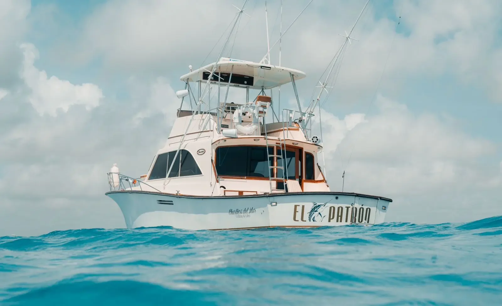Hatteras 46, photo 13