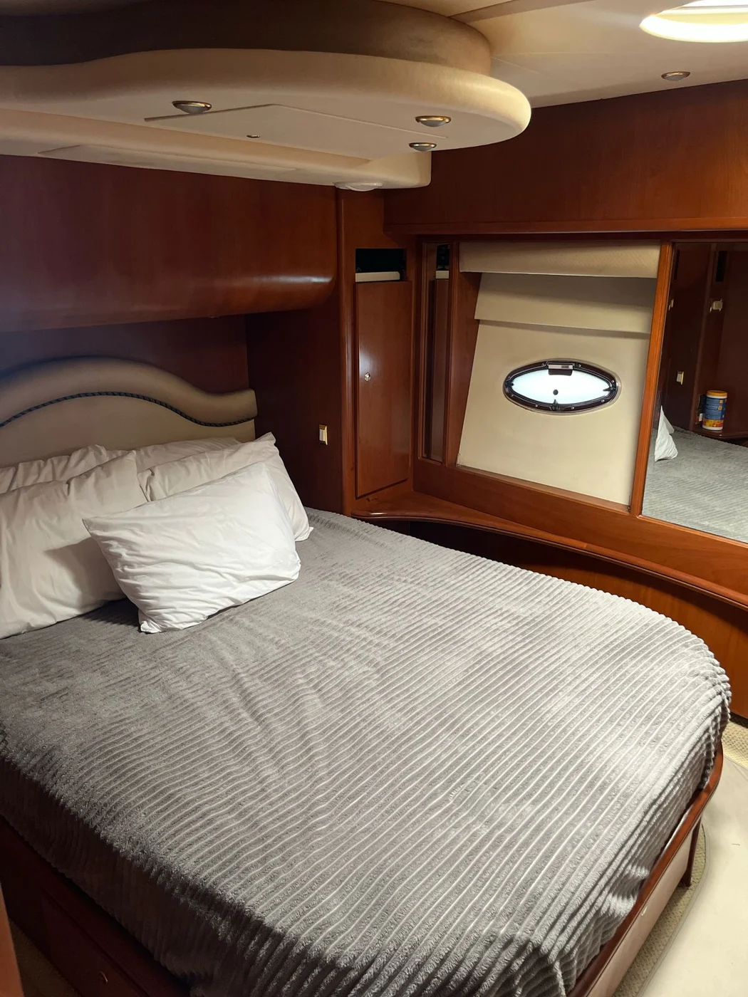 Hatteras 50Ft, photo 18